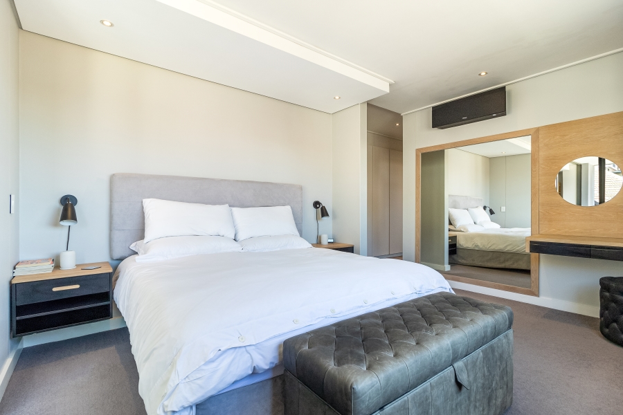 To Let 2 Bedroom Property for Rent in Fresnaye Western Cape